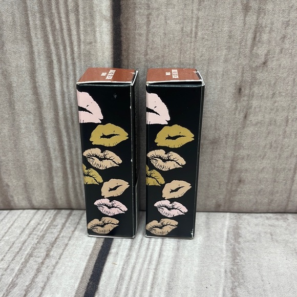 Kylie Jenner Lot of 2 Creme Lipstick Dulce de Leche .12 oz - Picture 2 of 5
